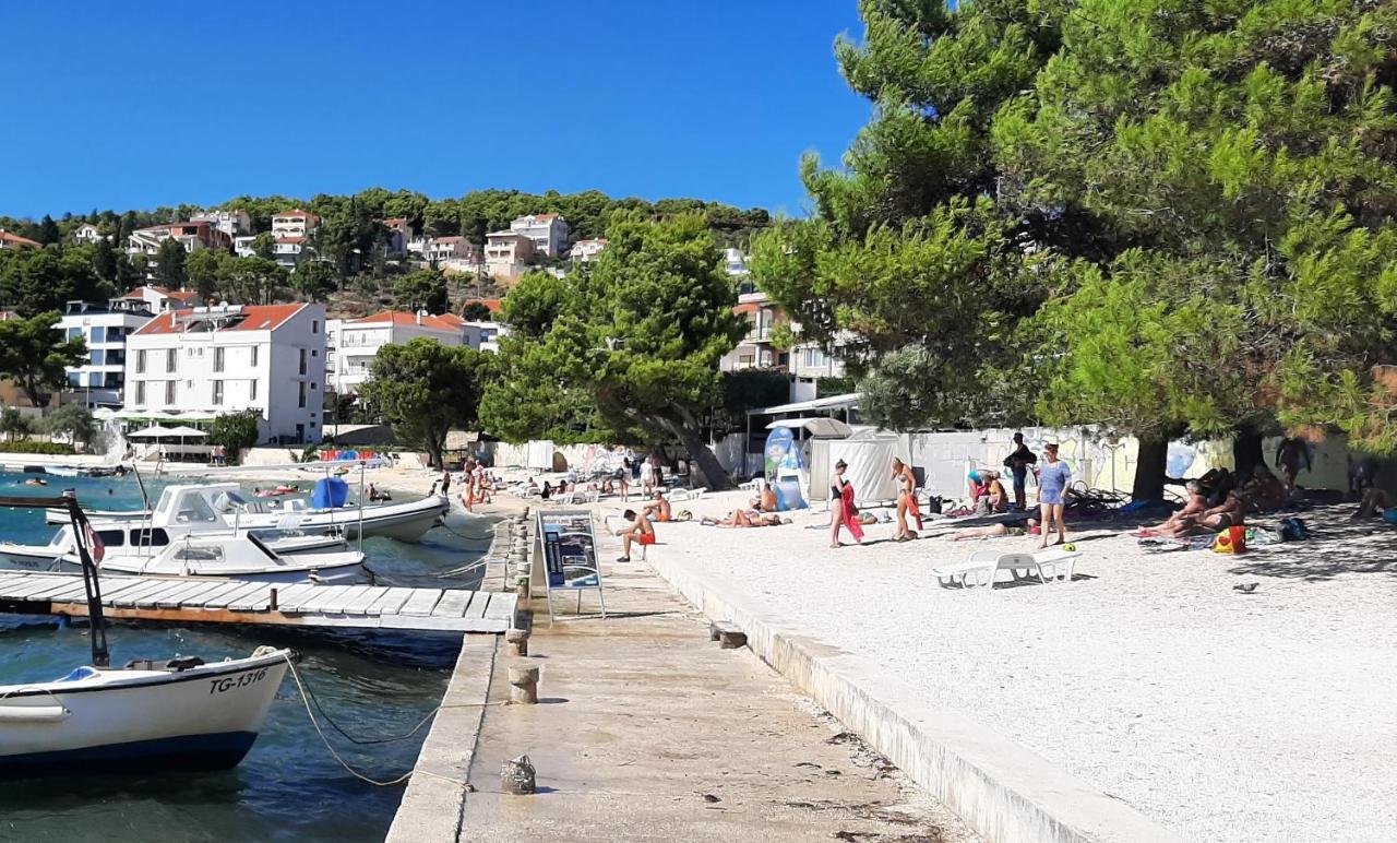 Apartments Figos Trogir Exterior foto