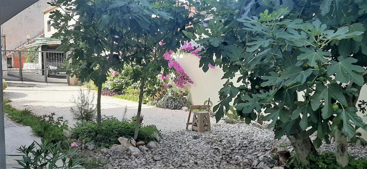 Apartments Figos Trogir Exterior foto